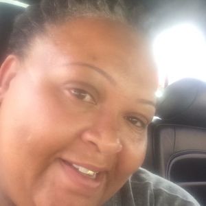 Meet your Posher, Latonya